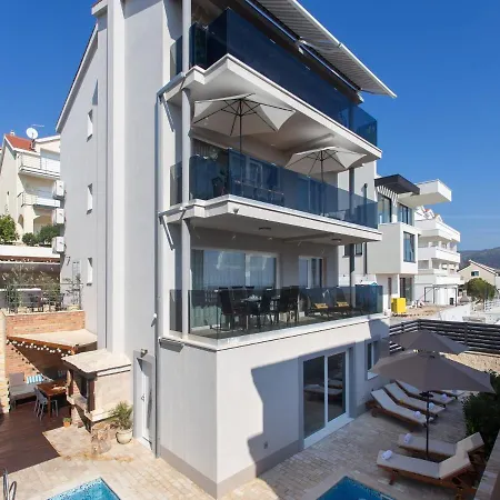 Aqua Apartament