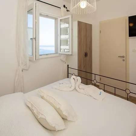 Apartment Aqua