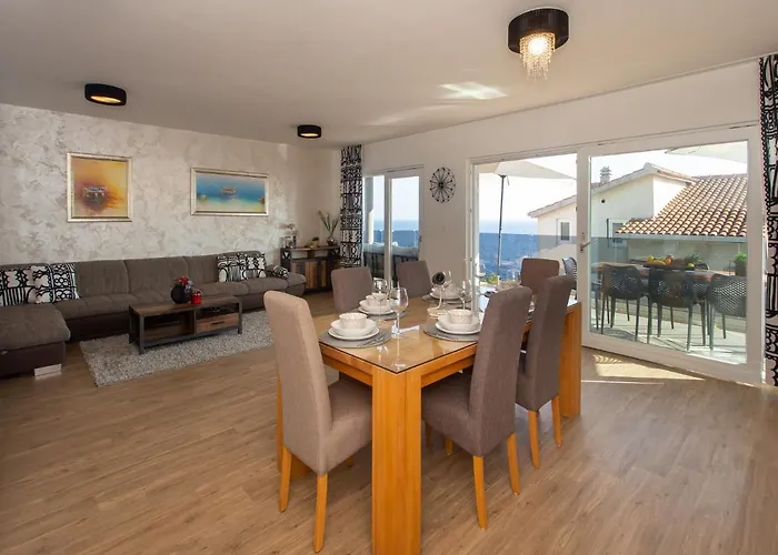 Apartment Aqua