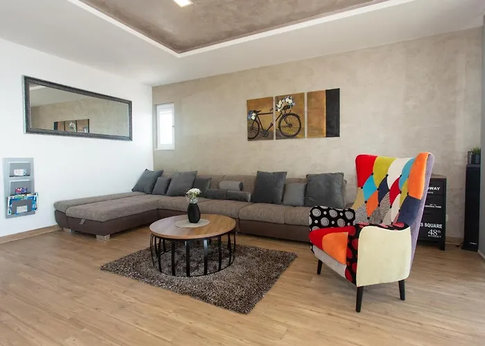Aqua Apartment
